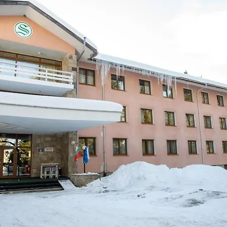 Edelweiss Hotel 3*