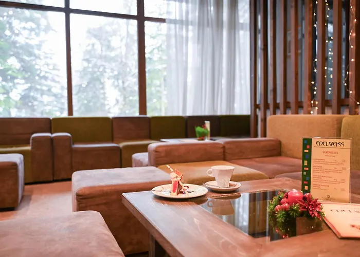 Hotel Edelweiss 3*
